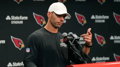 Entrenador de Cardinals multado con 100.000 dólares por altercado con jugador
