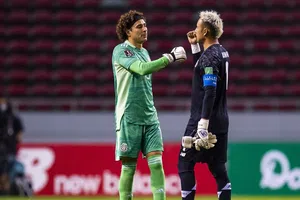 Keylor Navas elige a Memo Ochoa por encima de Jorge Campos