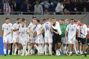 Eslovaquia se impone 1-0 con gol de Rigo y lidera el Grupo A; Luxemburgo sin disparos al arco