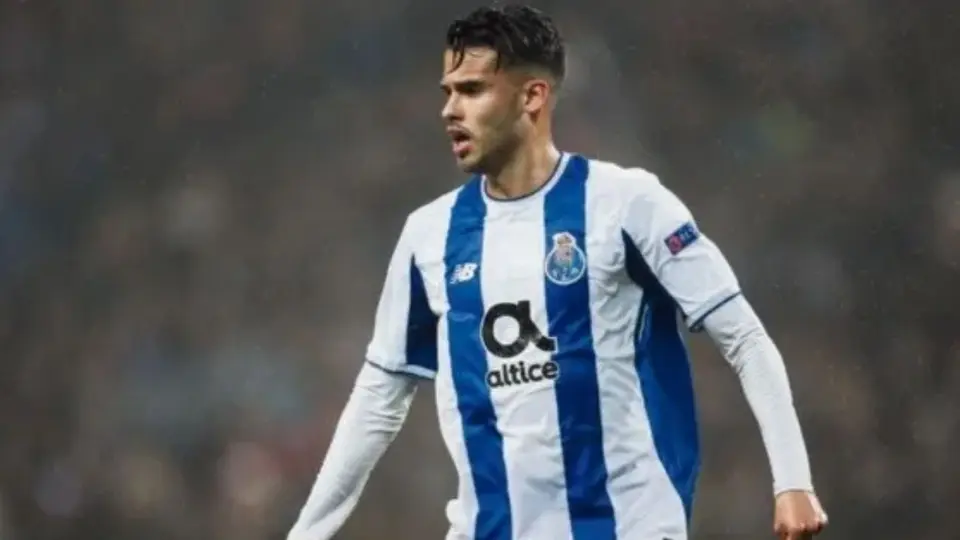 Diego Reyes confiesa que, en su momento, Porto y Benfica se pelearon por su fichaje