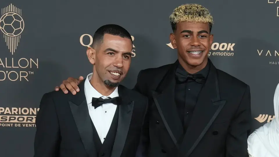 Padre de Lamine Yamal sorprende con un peculiar tributo a su hijo en redes sociales