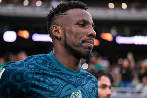 ¿Regresa al América? Julián Quiñones de visita previo al juego ante Santos