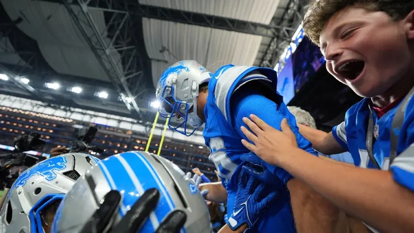 Jared Goff lanza cinco pases de TD y guía paliza de Lions sobre Bears