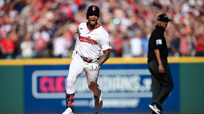MLB Playoffs 2025: Guardianes vencen 6-1 a Tigres para igualar serie de comodines