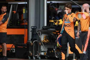 ¡Para el olvido! Piastri se fue de largo y abandonó en el Gran Premio de Azerbaiyán