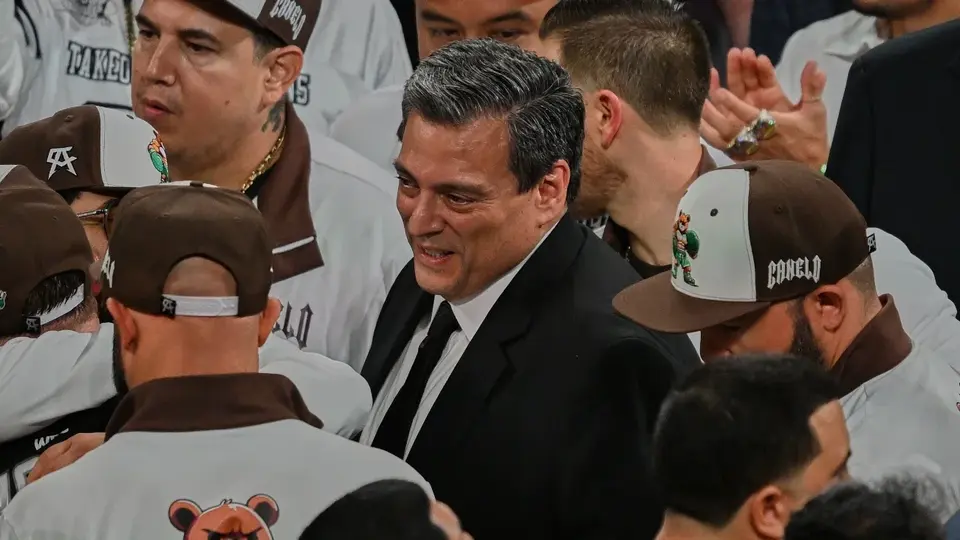 Mauricio Sulaimán denuncia veto para subir al ring en pelea Canelo vs Crawford
