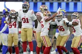 San Francisco 49ers de la mano de Mac Jones vencen a los Rams en tiempos extras