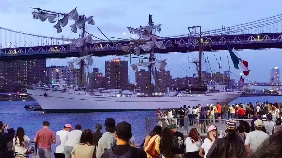 ¿Qué fue del Buque mexicano Cuauhtémoc tras su choque en Nueva York?