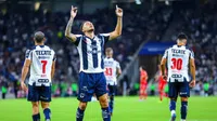 Rayados propina goleada al Necaxa con gol olímpico incluido y es líder del Apertura 2025