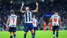 Rayados propina goleada al Necaxa con gol olímpico incluido y es líder del Apertura 2025