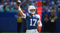 Daniel Jones, con una actuación perfecta, comanda aplastante triunfo de los Colts ante Miami