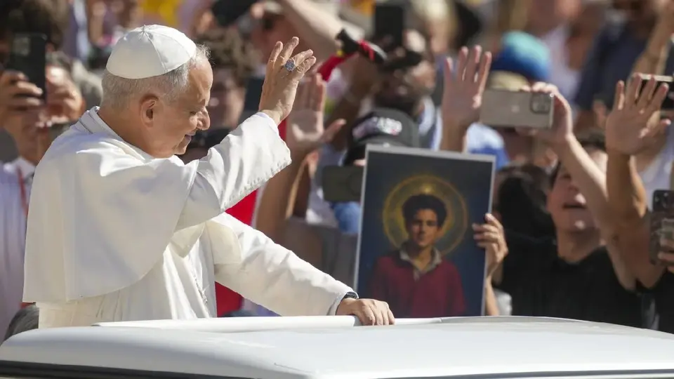 Carlo Acutis es canonizado como el primer santo millennial y “influencer de Dios”