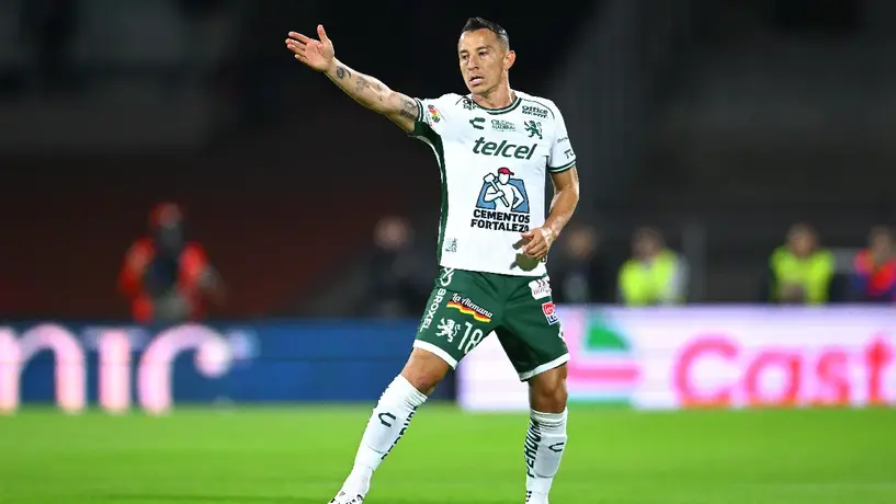 Andrés Guardado describe a su jugador perfecto; ningún mexicano en su lista