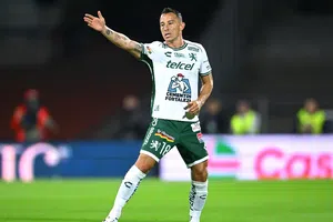 Andrés Guardado describe a su jugador perfecto; ningún mexicano en su lista