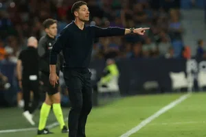 ‘Hemos sido bastante perdedores’: Xavi Alonso reflexiona tras ser goleado en el Derbi