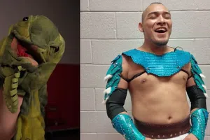 WWE se suma a los festejos patrios con divertida dinámica