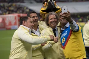 Leyenda del América arremete contra Chivas: ‘Son chiquitos’