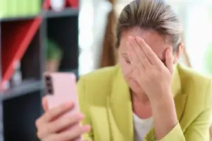 ¿Te llaman para cobrarte una deuda? podría ser un fraude, advierte Condusef