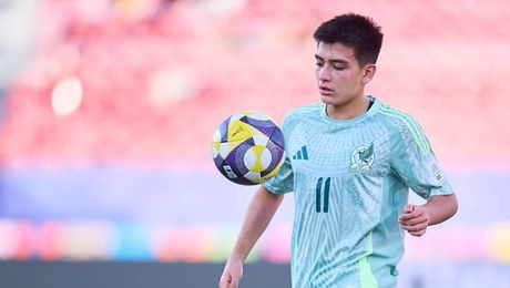 Javier Aguirre optimista ante el progreso de Gilberto Mora: ‘La progresión es muy buena’