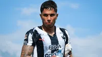 Carlos Salcedo regresa a la actividad con Rayados tras casi 10 meses de ausencia