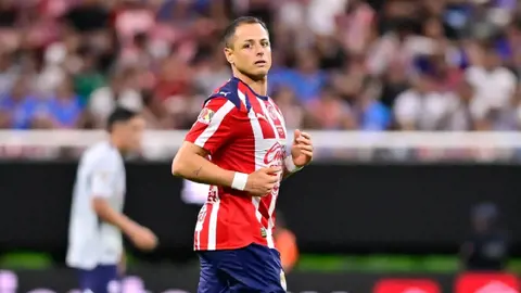 ¡Tristísimo! Chicharito Hernández falla gol cantado, en amistoso, ante León