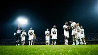 ¿Al estilo NFL? Se hace viral video de extraña formación de Pumas en el partido ante Chivas