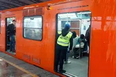 Metro reporta retrasos en todas las líneas por intensas lluvias en CDMX
