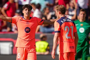 Frenkie de Jong atribuye la derrota del Barcelona ante Sevilla al desgaste físico