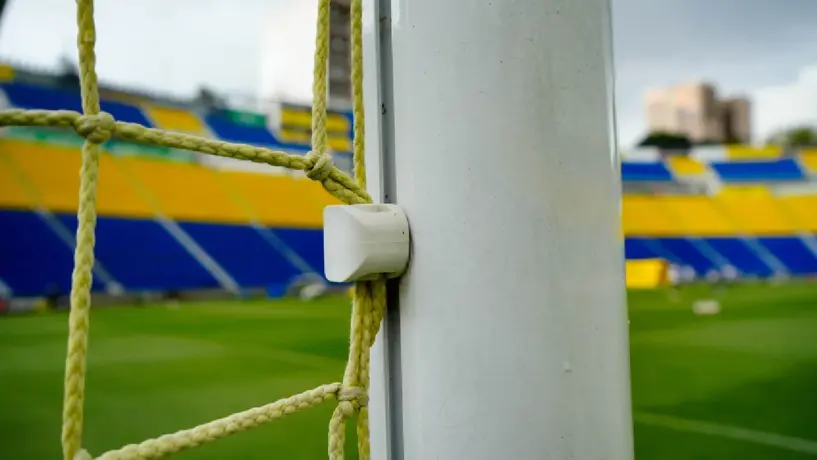 ¡Lamentable! Aficionado del América viajó desde Texas para partido y se encontró con estadio vetado
