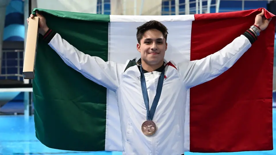Osmar Olvera, candidato al Premio Nacional de Deportes 2025 por su dominio mundial en clavados