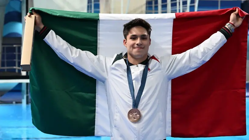 Osmar Olvera, candidato al Premio Nacional de Deportes 2025 por su dominio mundial en clavados