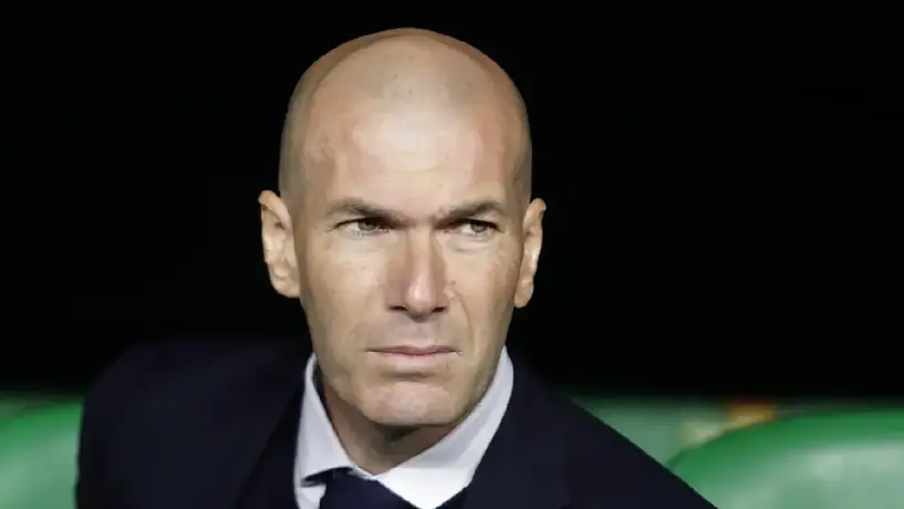 Zidane cerca de dirigir a Edson Álvarez en el Fenerbahce, según reportes en Turquía