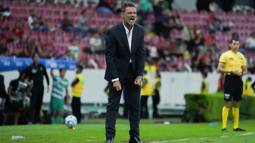 Diego Cocca tras perder ante Santos: "Sin la expulsión hubiéramos ganado con tranquilidad"