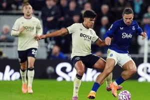 Nuno Santo debuta con West Ham en empate ante Everton