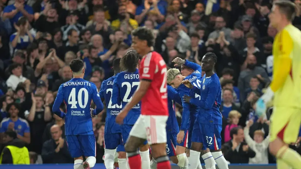 Chelsea vence al Benfica en el regreso de Mourinho a Stamford Bridge