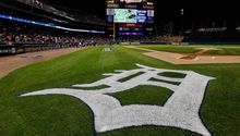 Ocho empleados de los Tigres de Detroit son acusados de conducta inapropiada hacia mujeres