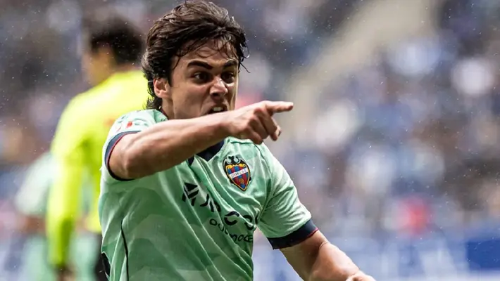 Nada afortunados: Real Oviedo cae ante el Levante y se hunden más en la Tabla de LaLiga