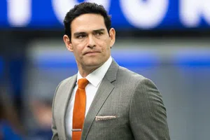 Mark Sánchez fue arrestado en el hospital tras ser apuñalado en Indianápolis