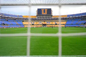 Los ganadores de Champions que han jugado en el “Volcán”