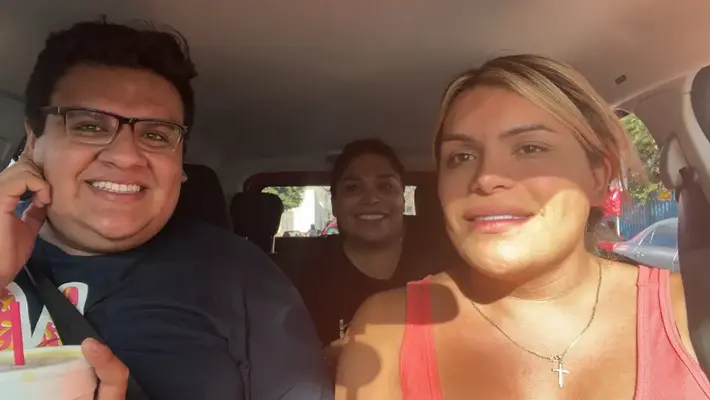 Amigas de Wendy Guevara ofrecen donar su piel para heridos por explosión en La Concordia, Iztapalapa