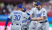 Snell brilla y el bullpen de Dodgers frena remontada de Filis