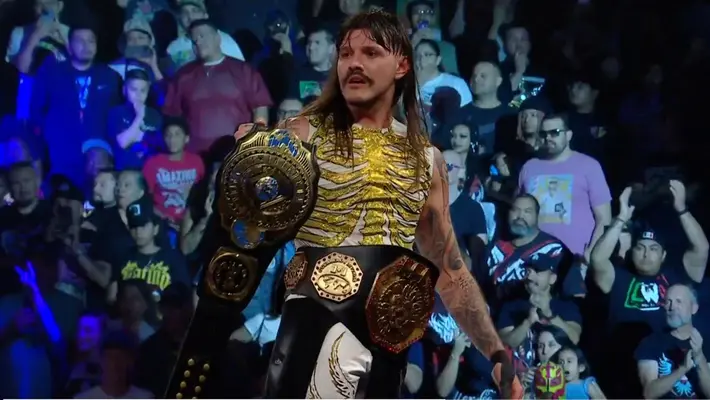 Dominik Mysterio vence al Hijo del Vikingo y se proclama como nuevo Megacampeón de Triple A