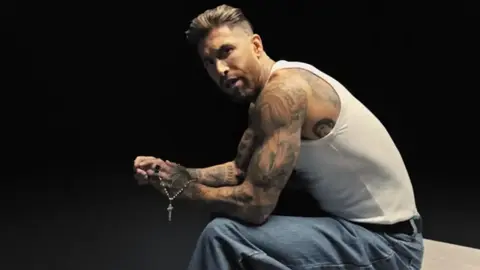 ¿Dedicada al Real Madrid? Sergio Ramos anuncia su canción 'Cibeles'