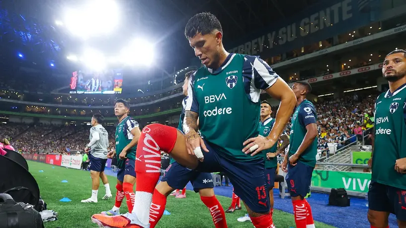 ¿Desde cuándo no juega Carlos Salcedo en Liga MX?