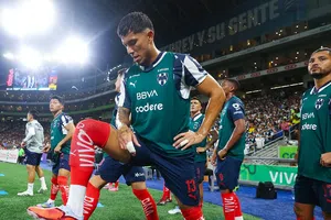 ¿Desde cuándo no juega Carlos Salcedo en Liga MX?