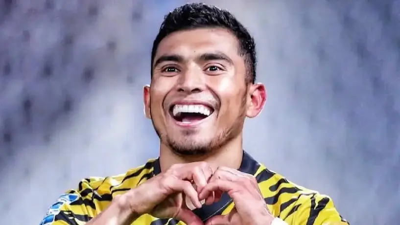 Orbelín Pineda y AEK Atenas eliminan a César Huerta y Anderlecht de Conference League