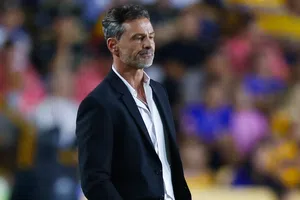 Diego Cocca responde a la afición de Tigres por los abucheos en su regreso al Volcán