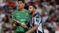 ¡Oficial! Figura de Rayados deja al equipo para irse al futbol europeo