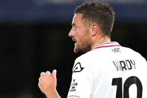 Jamie Vardy debuta con Cremonese en empate ante Hellas Verona