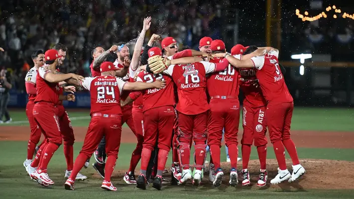 ¡No se olvida! Trevor Bauer felicita a los Diablos Rojos tras campeonato en la LMB